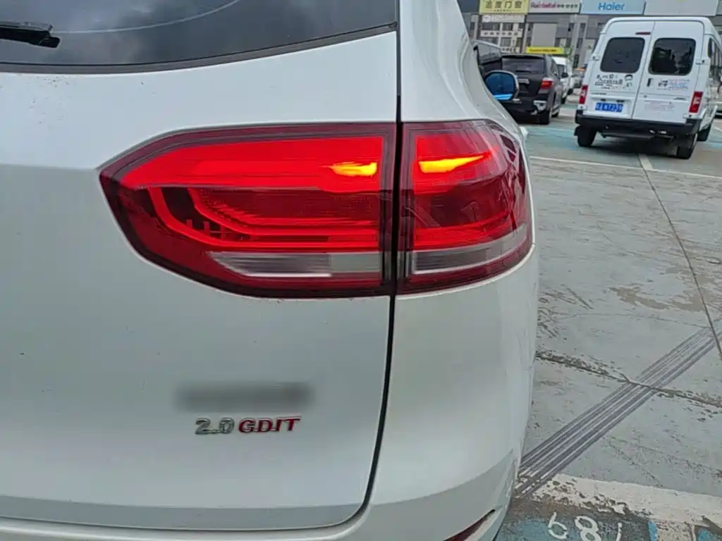 Фото 8 - Haval H6