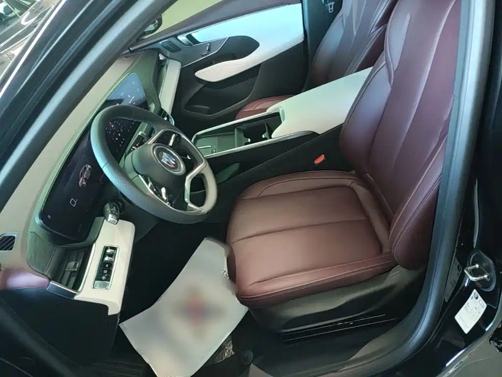Buick LaCrosse 2025 2025 Model 28T Platinum Edition