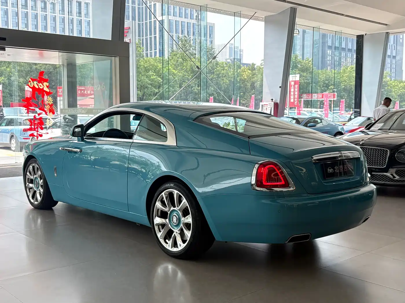 Rolls-Royce Wraith 2019 2018 6.6T Standard