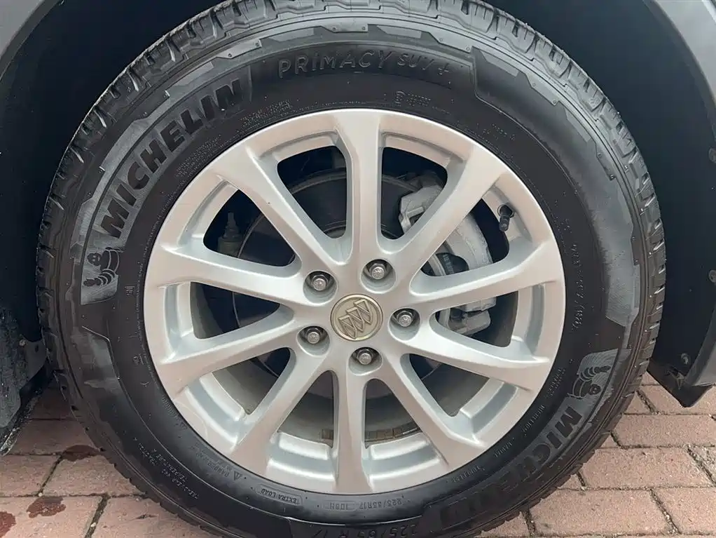 Buick Envision Plus 2017 20T FWD Premium фото 4