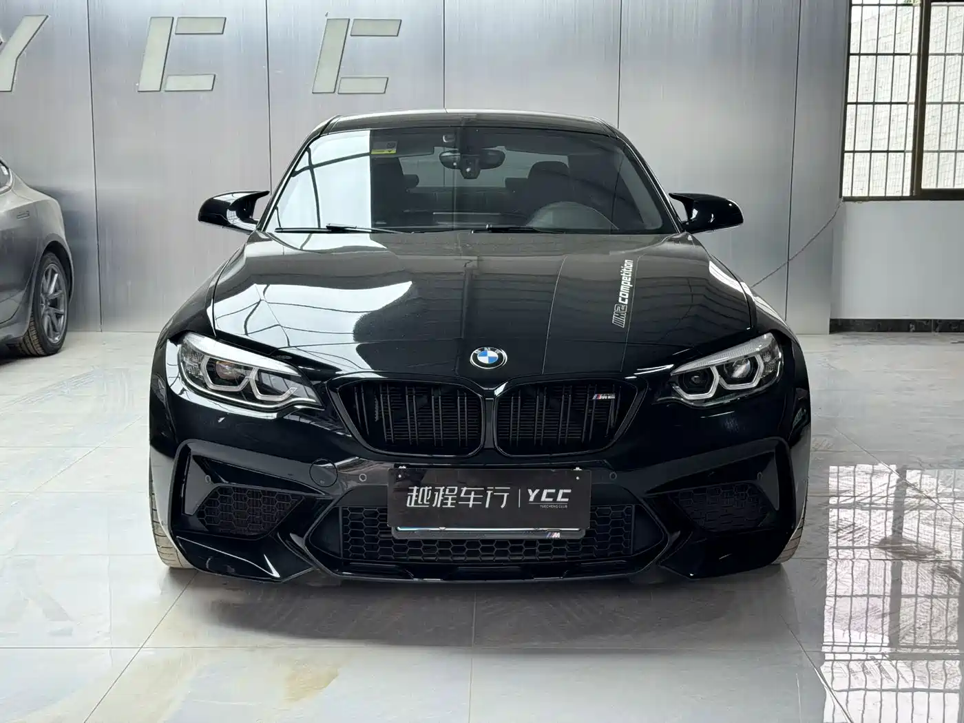 Фото 2 - BMW M2
