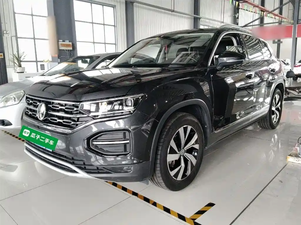 Volkswagen Tayron 2019 330TSI 2WD Luxury China VI фото 2