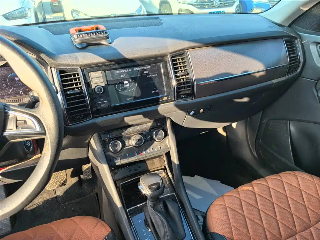 Škoda Kodiaq 2020 TSI330 5-Seater 2WD Comfort Edition фото 14