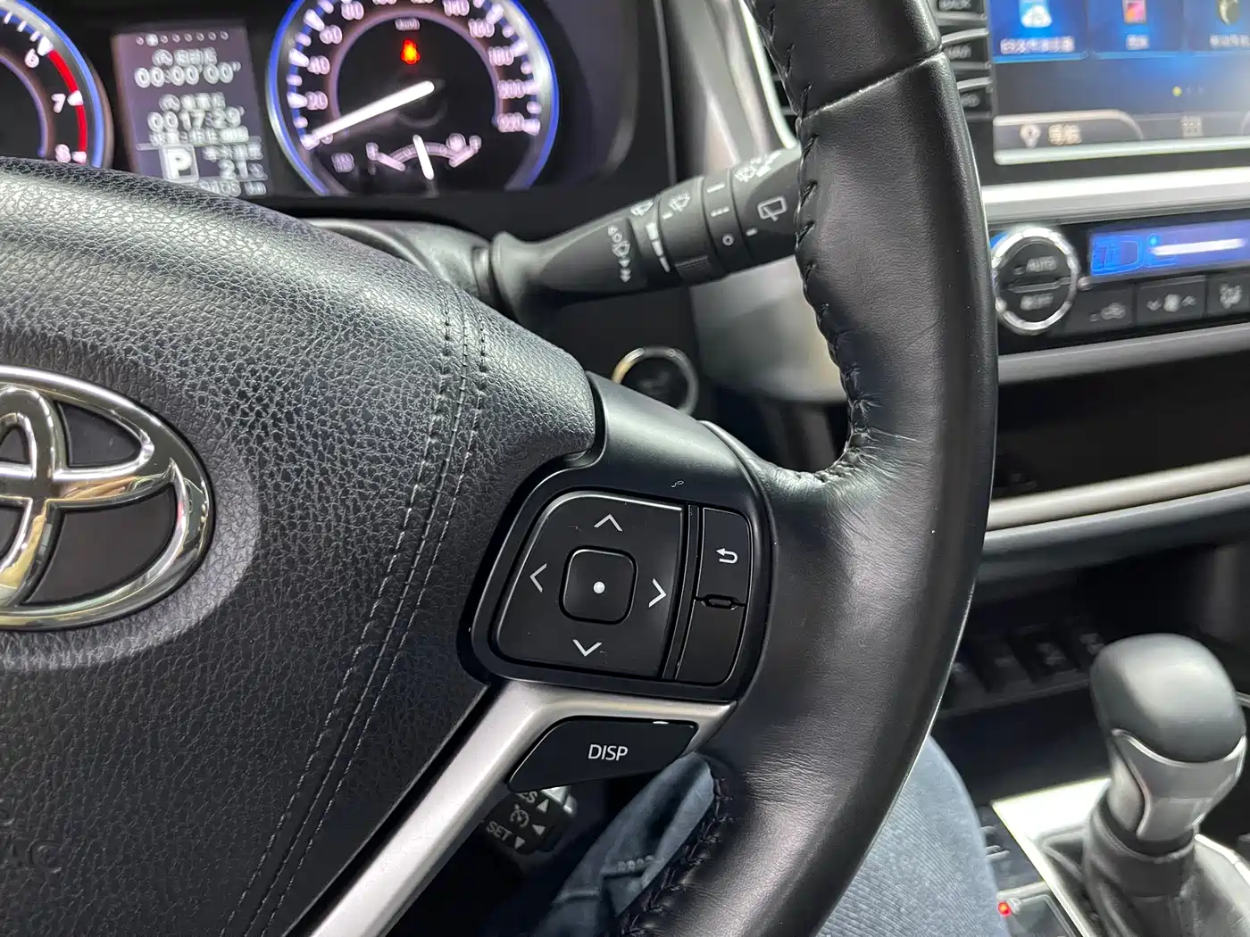 Toyota Highlander 2015 2.0T AWD Luxury Edition 7-seater фото 15