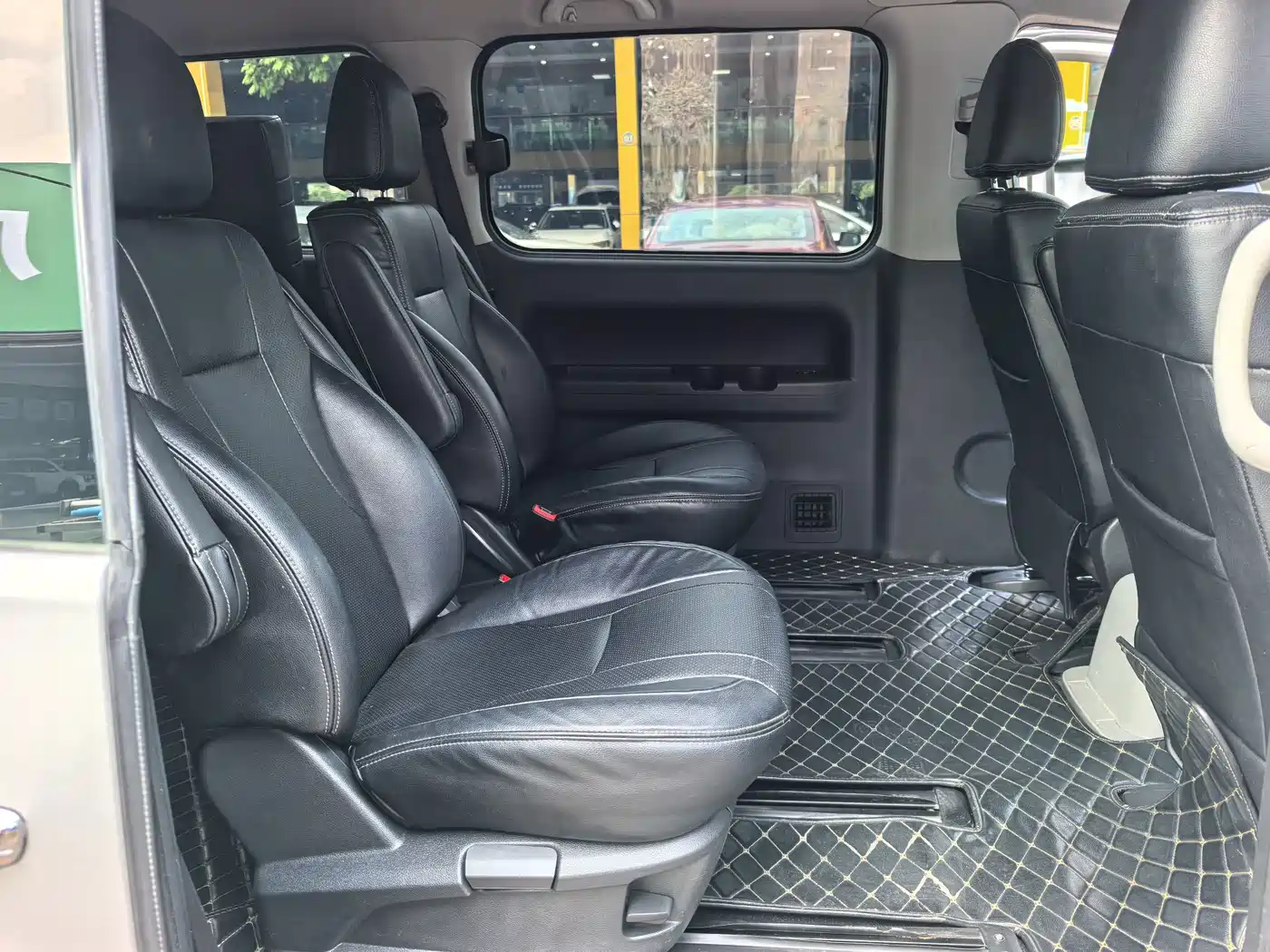 JAC Refine M4 2020 2020 2.0CTI Diesel Manual Sporty Type China VI