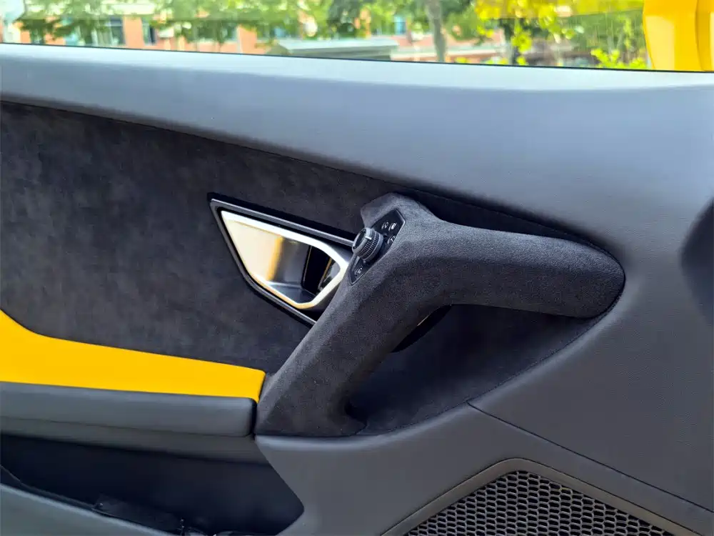 LAMBORGHINI HURACÁN