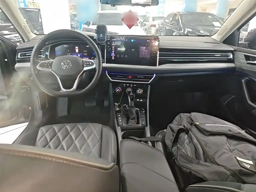 Volkswagen Sagitar 2023 300TSI DSG Surpassing Edition фото 10