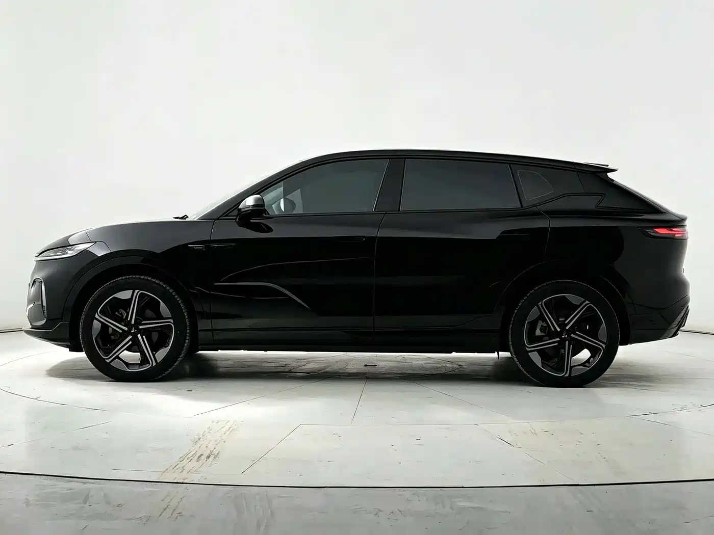Voyah Courage 2025 2024 Long Range Super Charging Edition