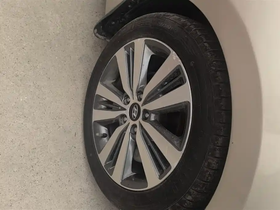 HYUNDAI NAME PICTURE