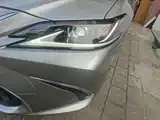 Фото 24 - Lexus ES