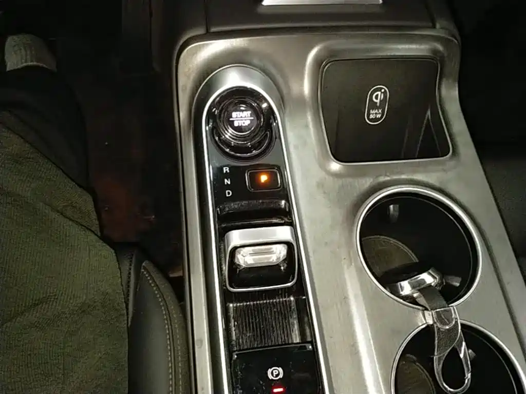 GAC Trumpchi Trumpchi E8 NEV 2024 Model 150km MAX фото 14