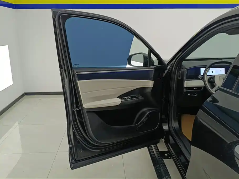 GEELY GALAXY GALAXY L7