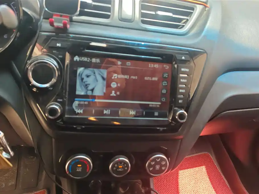Kia K2 2015 Sedan 1.4L MT GLS фото 13