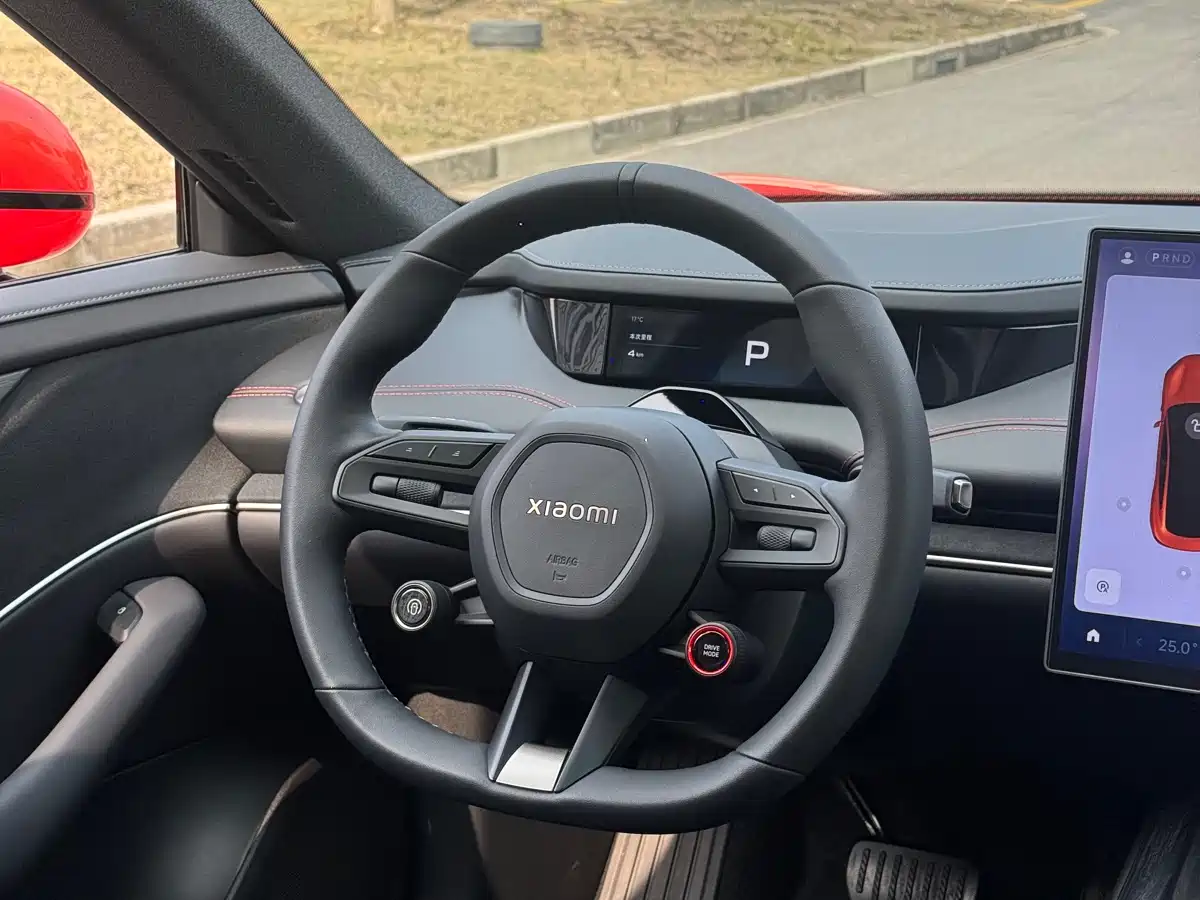 XIAOMI CAR XIAOMI SU7