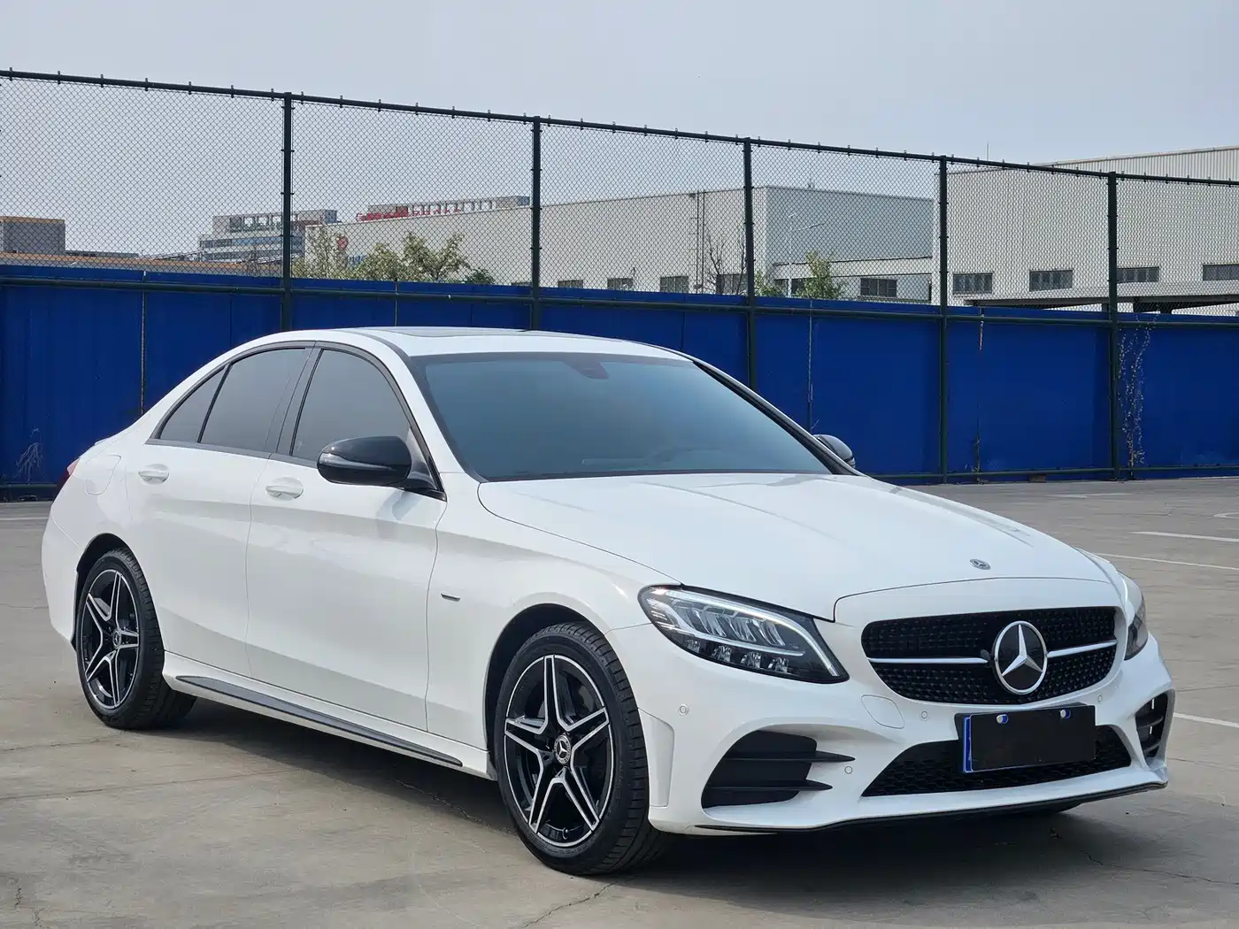 Mercedes-Benz C-Class 2021 C 260 Starry Exclusive Edition фото 3