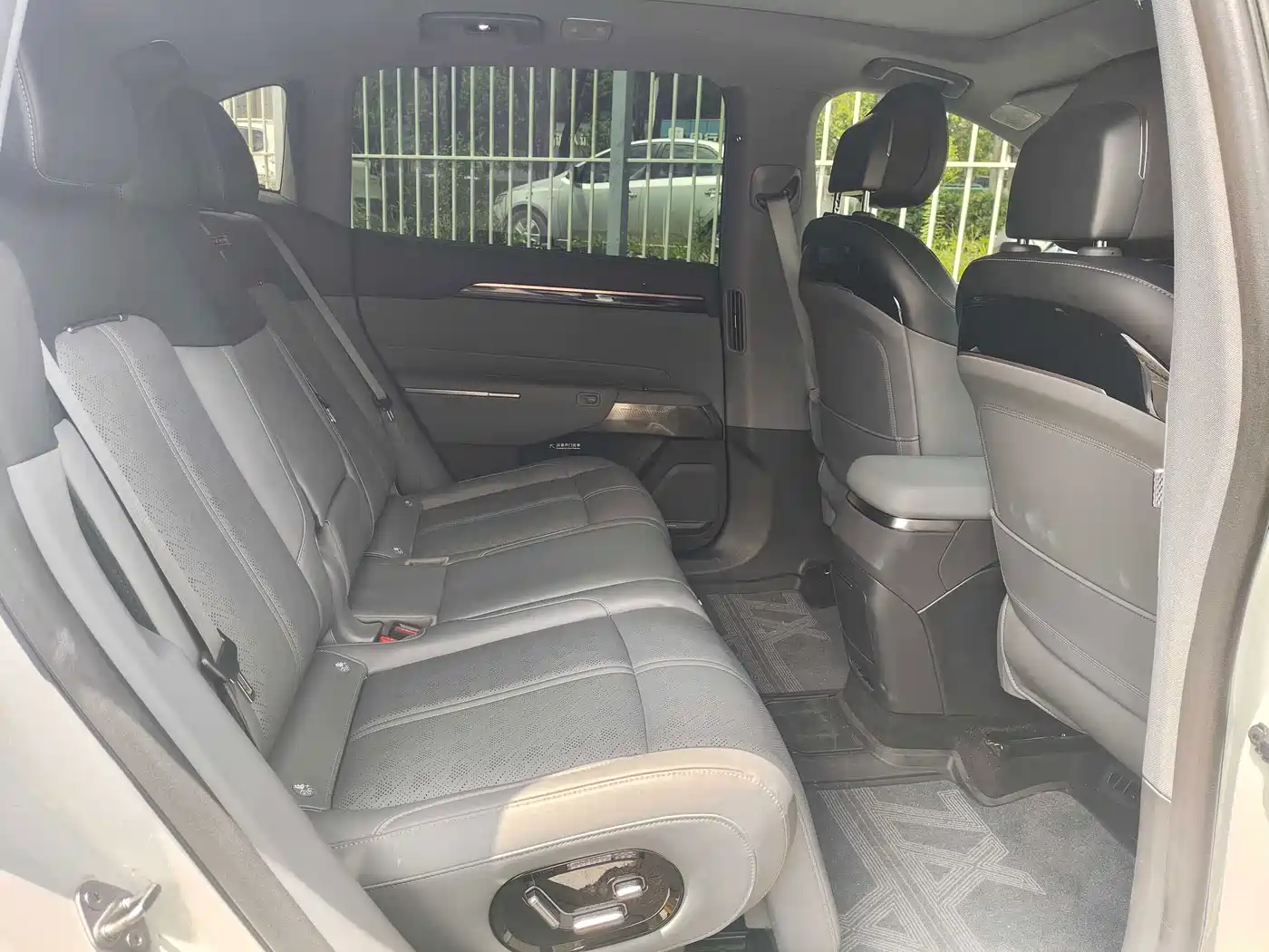 ZEEKR 7X 2025 2025 Model 75kWh RWD Smart Driving Edition