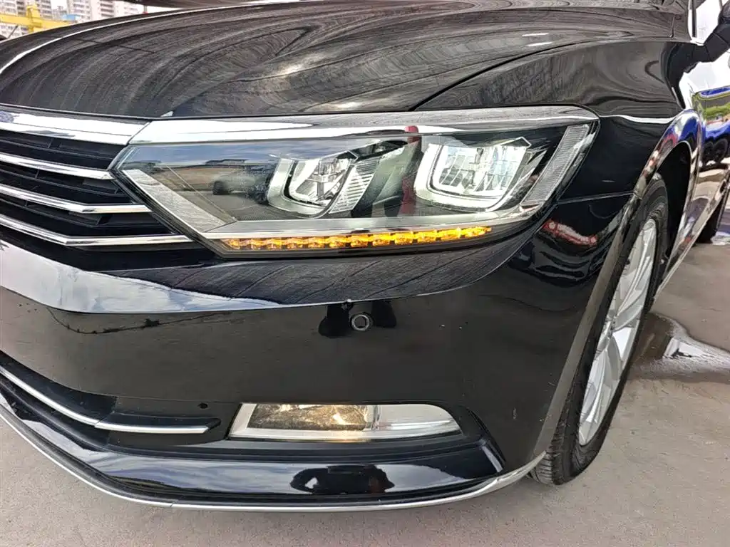 Volkswagen Magotan 2019 330TSI DSG Luxury Class China VI фото 24