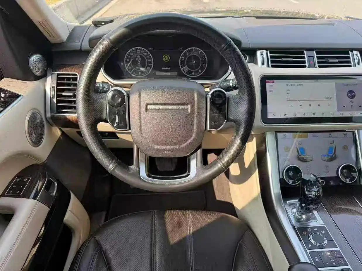 Land Rover Range Rover Sport 2015 3.0 SC V6 HSE фото 8