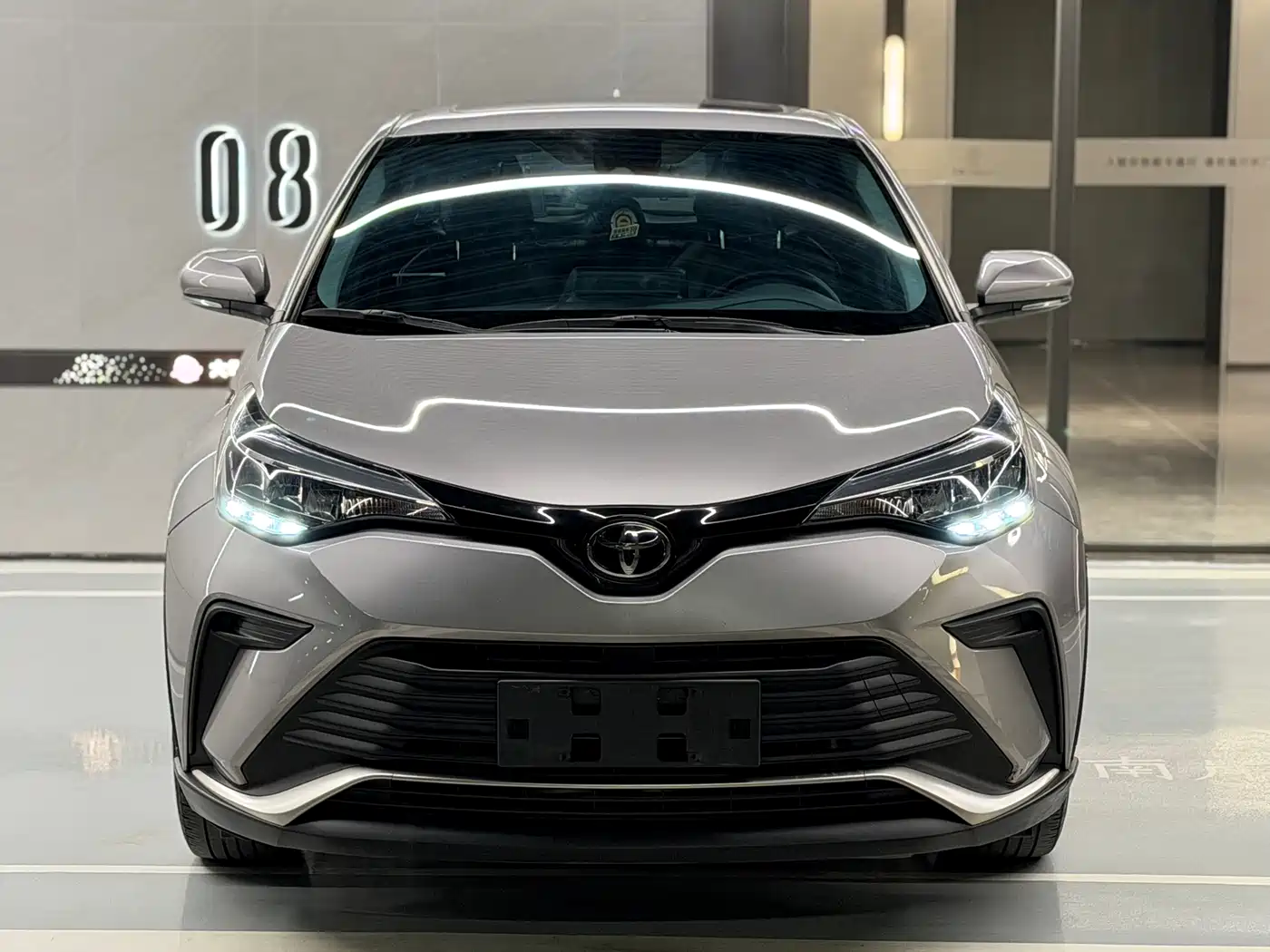 Toyota IZOA 2021 2.0L Yixiang Edition фото 2