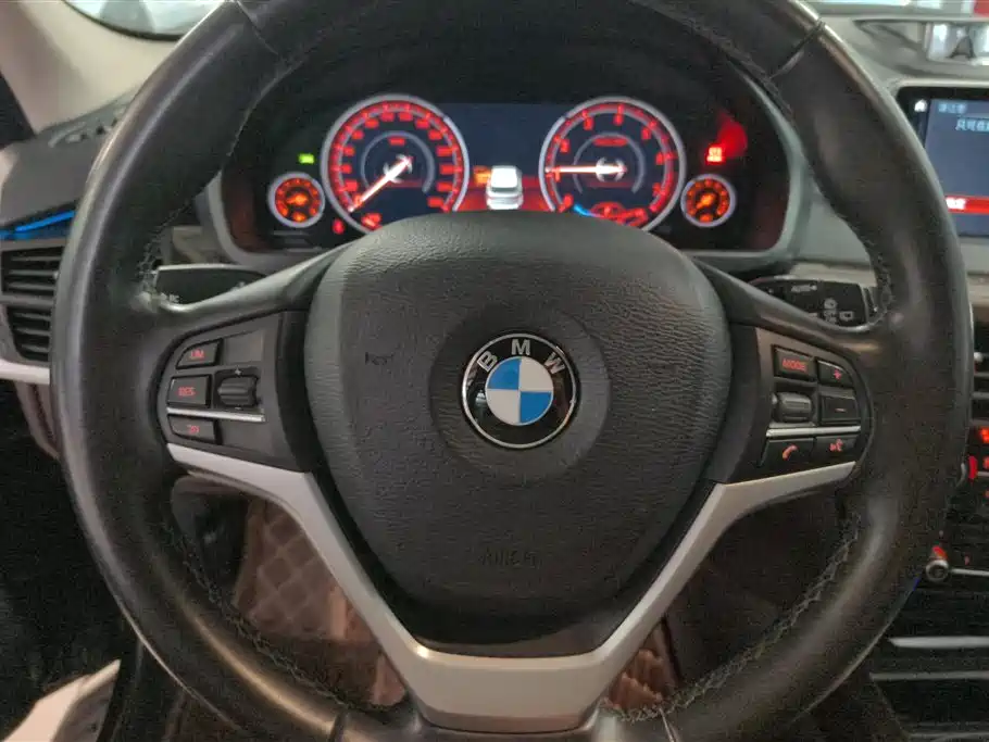 BMW X5 (Import) 2018 xDrive28i фото 15