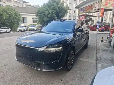 AITO M9
