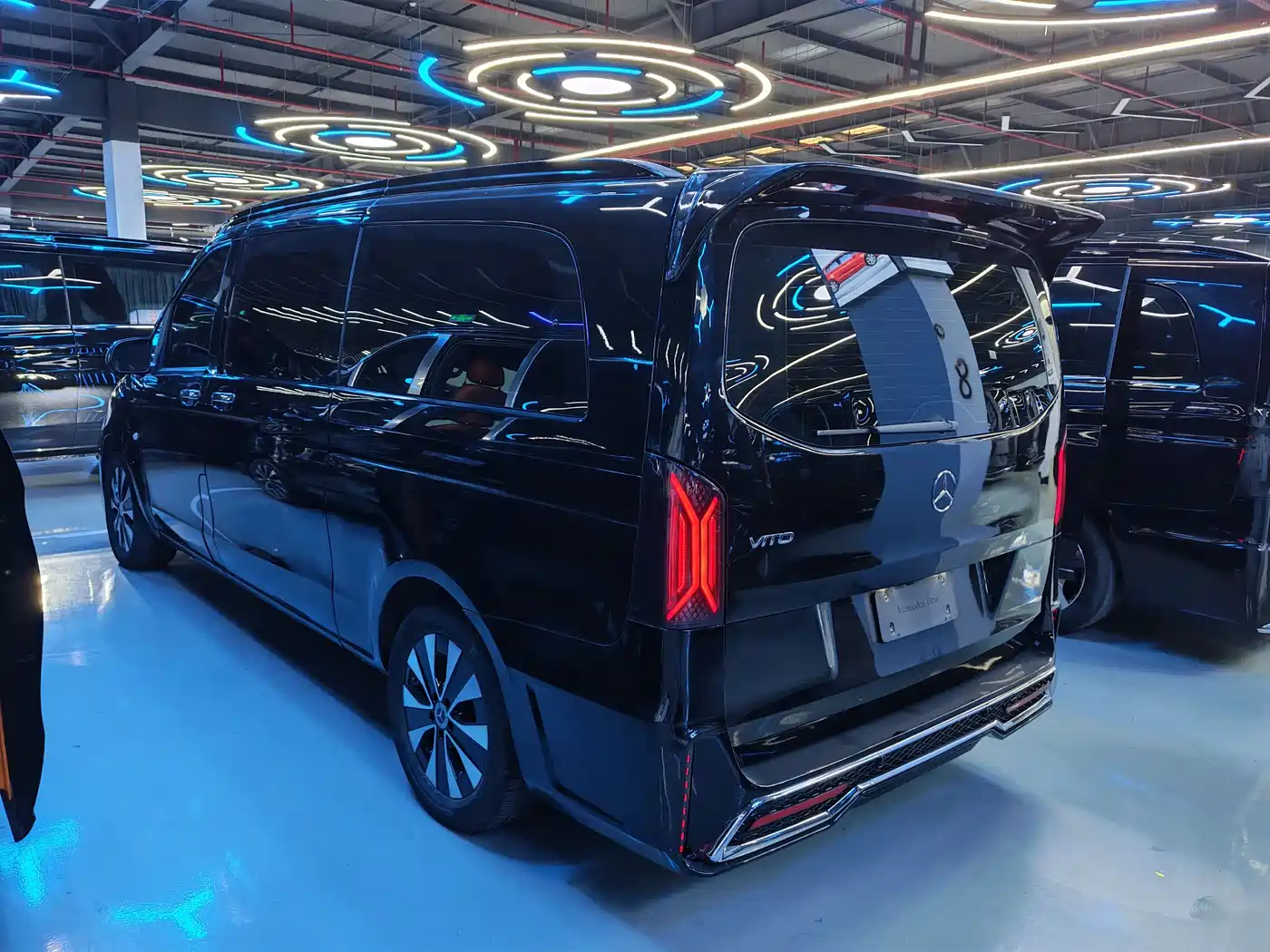 Mercedes-Benz Vito 2021 2.0T Business Edition 7-seater фото 32