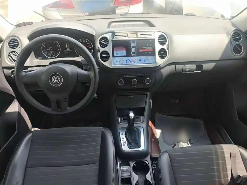 Volkswagen Tiguan 2016 Model 300TSI Automatic 2WD Trend Edition фото 10