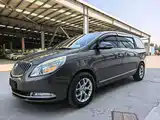 Фото 1 - Buick GL8