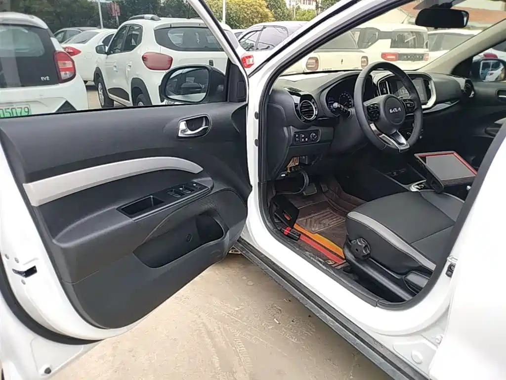Kia KX1 2021 1.4L CVT Fun Edition фото 16