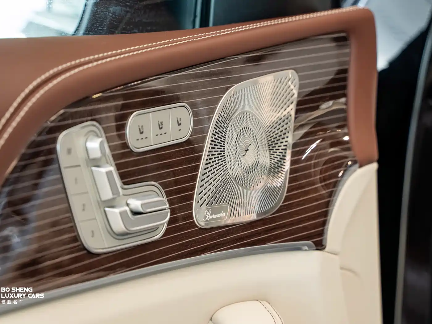 Mercedes-Benz Maybach GLS 2022 GLS 600 4MATIC Ceremony Edition фото 35