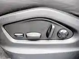 Photo 18 - Porsche Cayenne