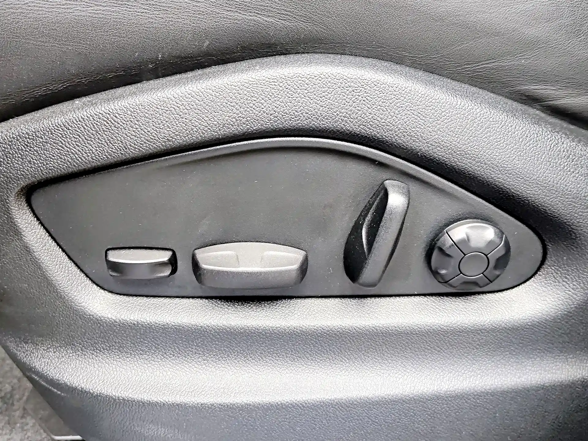 Photo 18 - Porsche Cayenne