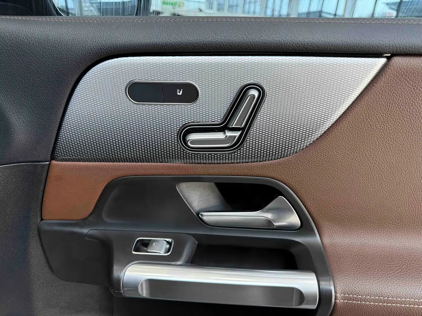 Mercedes-Benz GLB 2020 GLB 180 Style фото 23