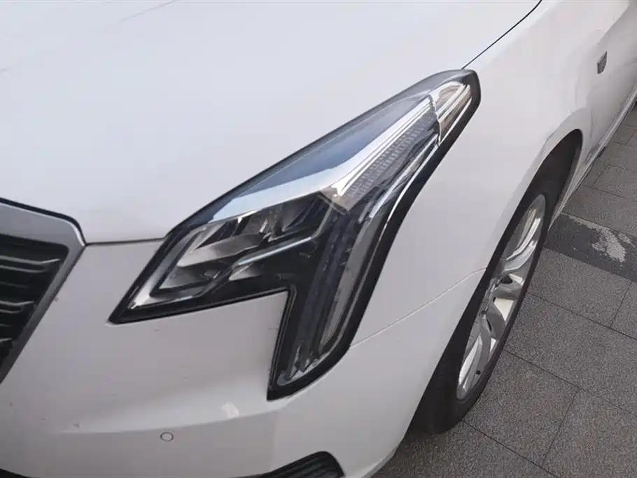 Cadillac XTS 2018 28T Technology фото 5