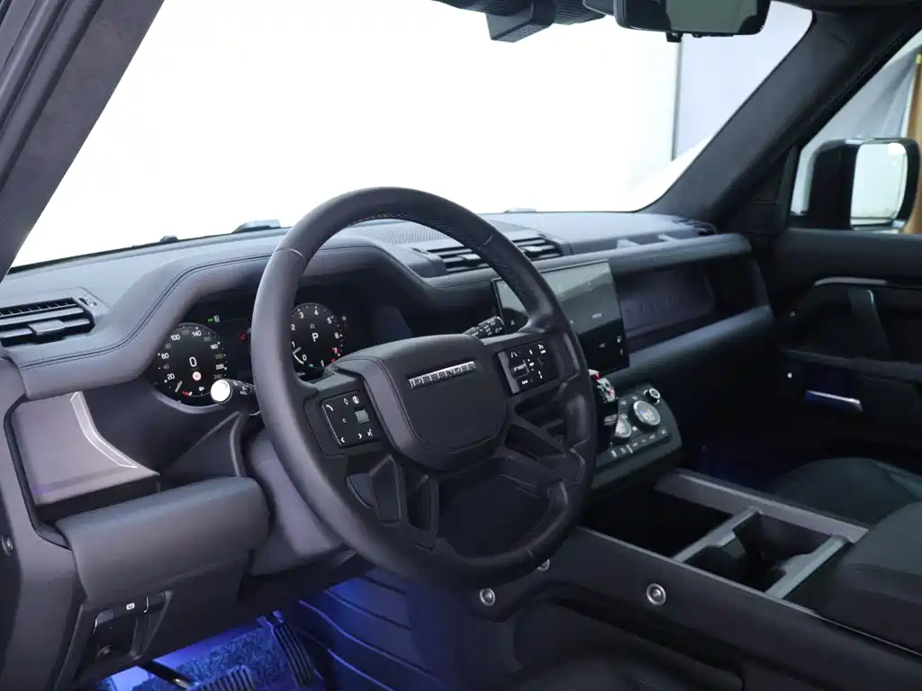 Land Rover Defender 2025 2025 110 3.0T P400 -Dynamic HSE