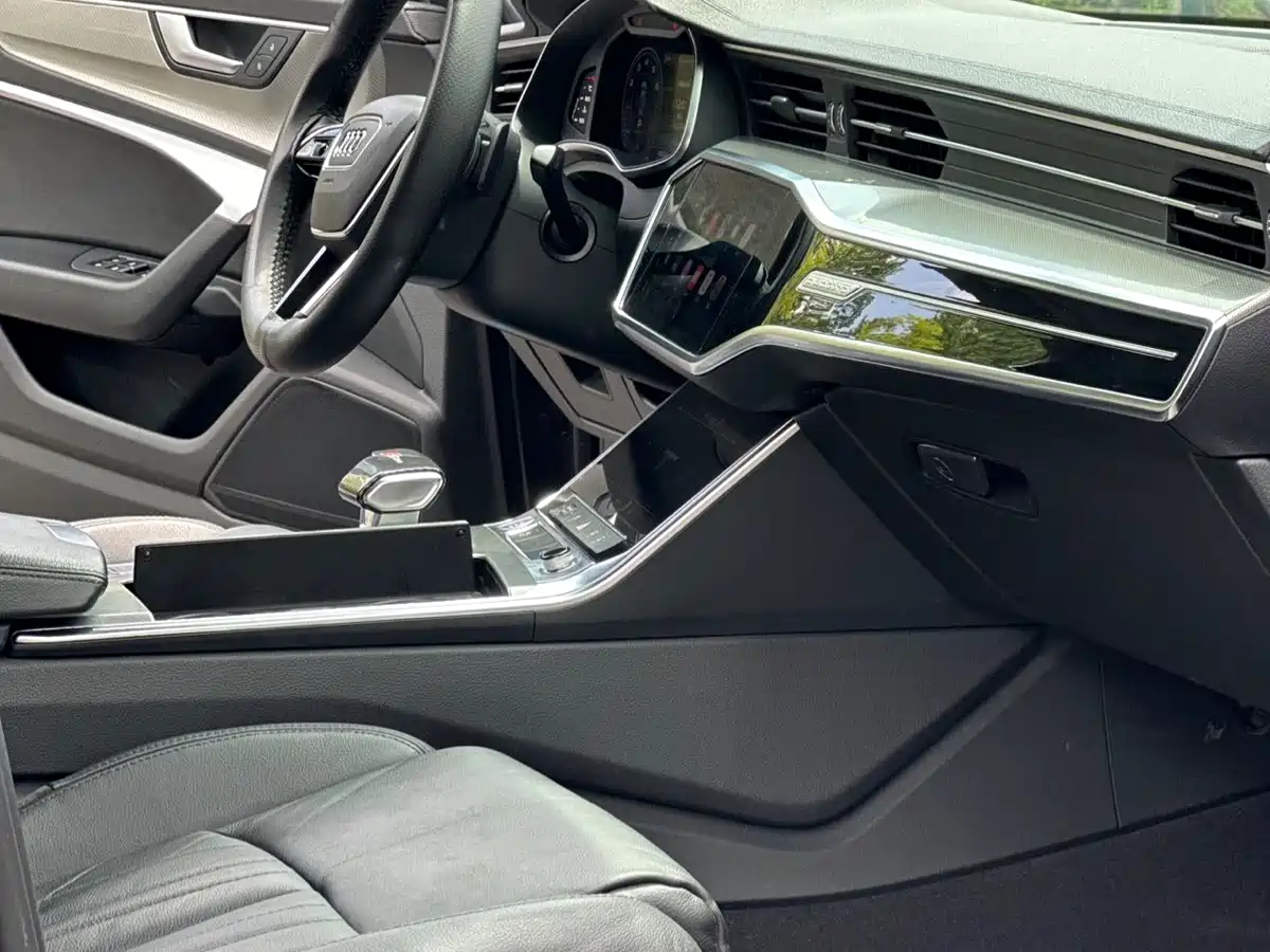 Audi A6L 2020 45 TFSI Premium Elegance фото 7