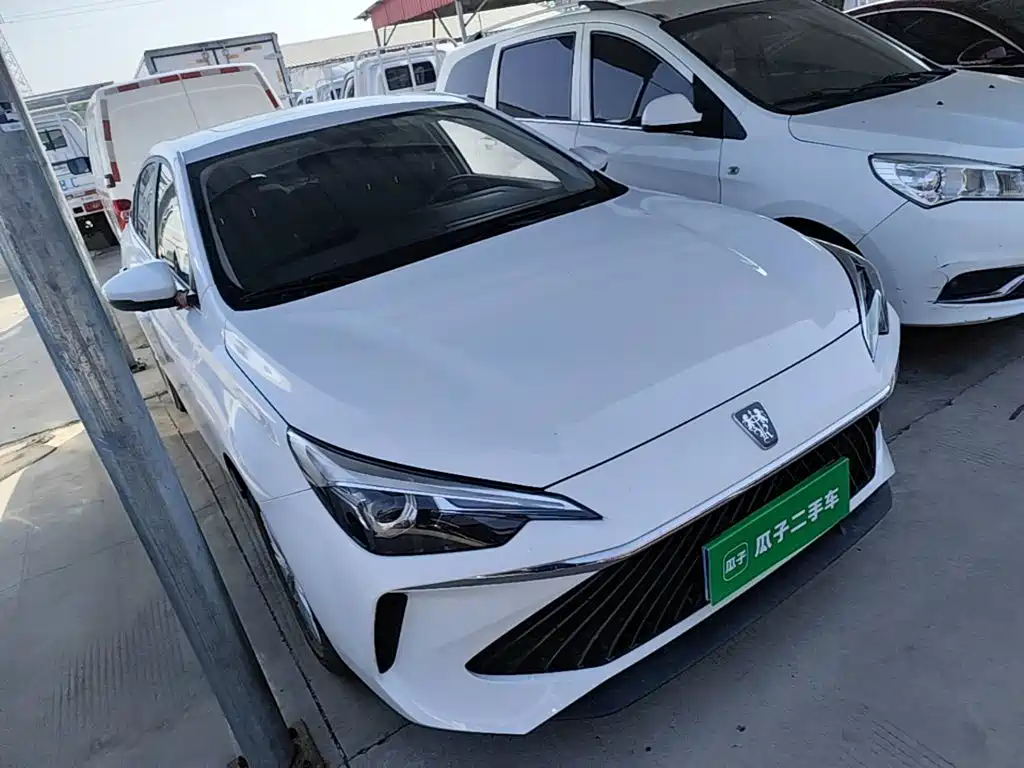 Photo 4 - Roewe i5