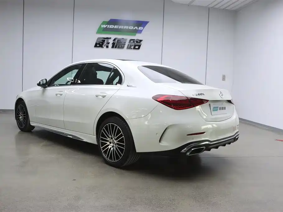 Mercedes-Benz C-Class 2023 Facelift C 260 L фото 3