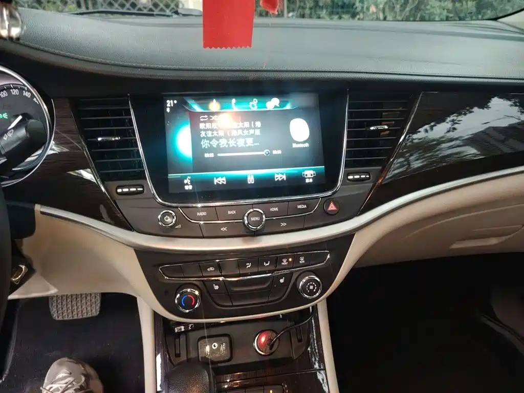 Buick Verano 2019 Sedan 15S Auto Leading фото 6