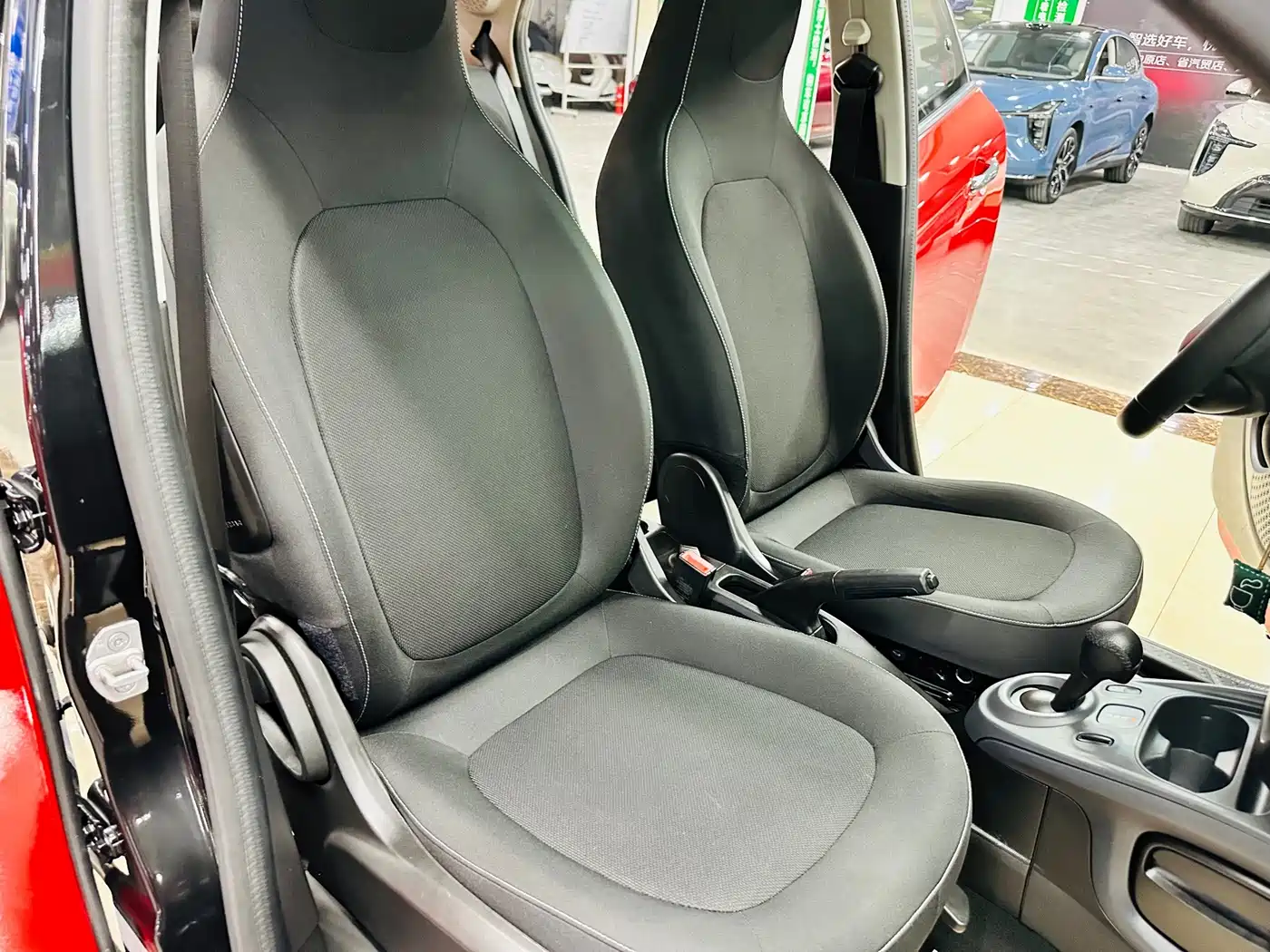 smart forfour 2018 2018 1.0L 52kW Passion Edition