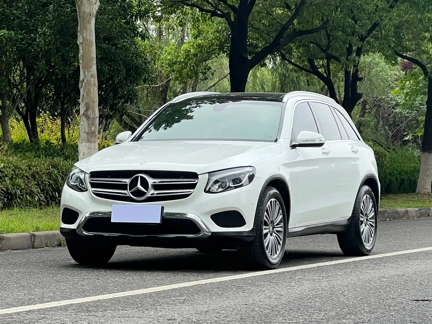 Mercedes-Benz GLC 2017 GLC 200 4MATIC