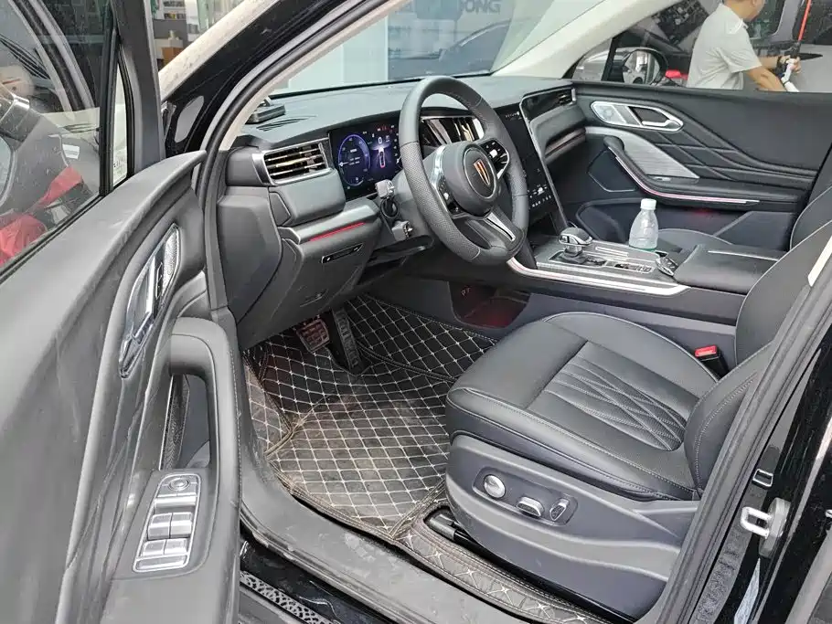 Hongqi HS7 PHEV 2025 2024 2.0T PHEV 4WD Flagship Edition 6-seater
