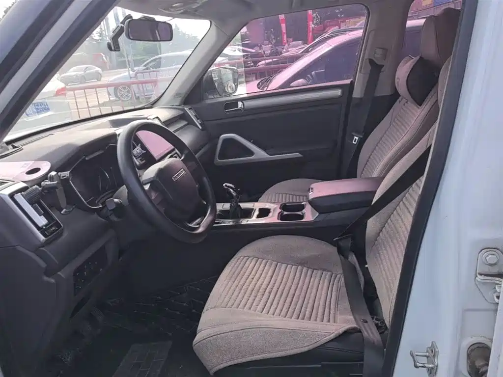 BAIC Changhe Q7 2019 2018 1.5T Manual Base