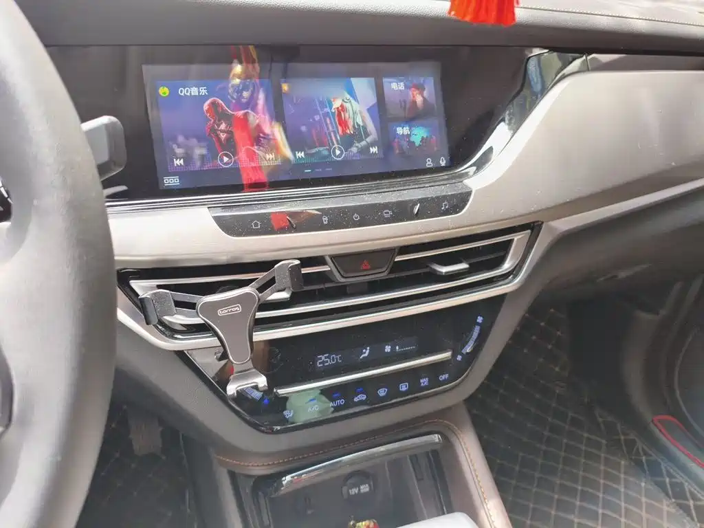 Changan CS35 PLUS 2019 2018 1.6L Automatic Cool Connect China V