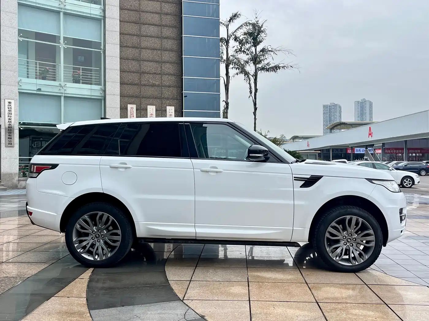 Land Rover Range Rover Sport 2017 3.0 SC V6 HSE DYNAMIC фото 4