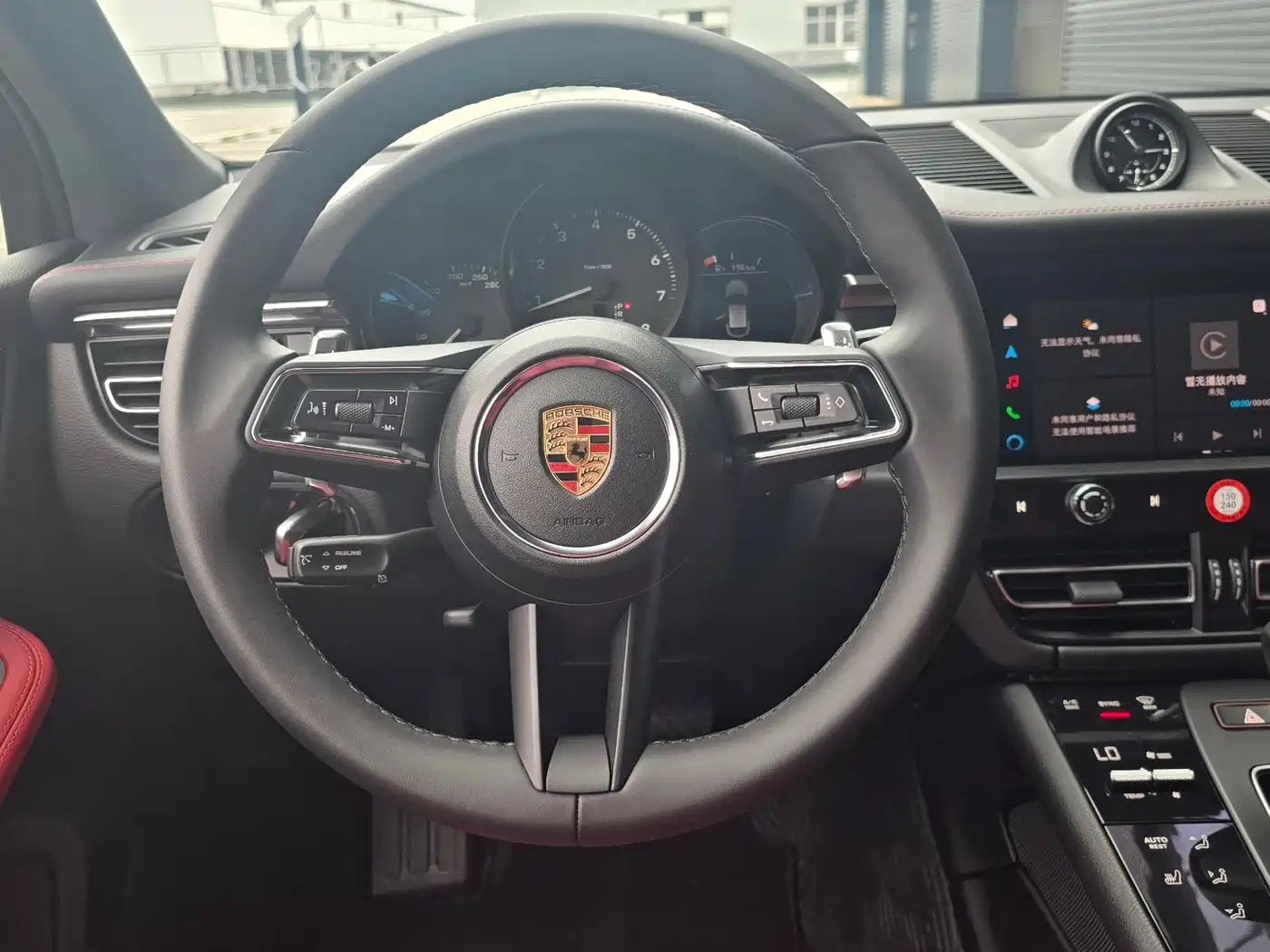 Porsche Macan 2024 Macan 2.0T фото 10