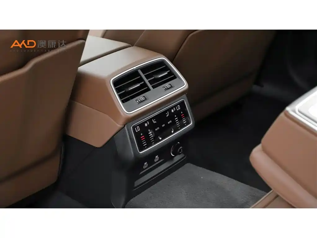 Audi A7L 2024 45 TFSI quattro Premium Luxury фото 9