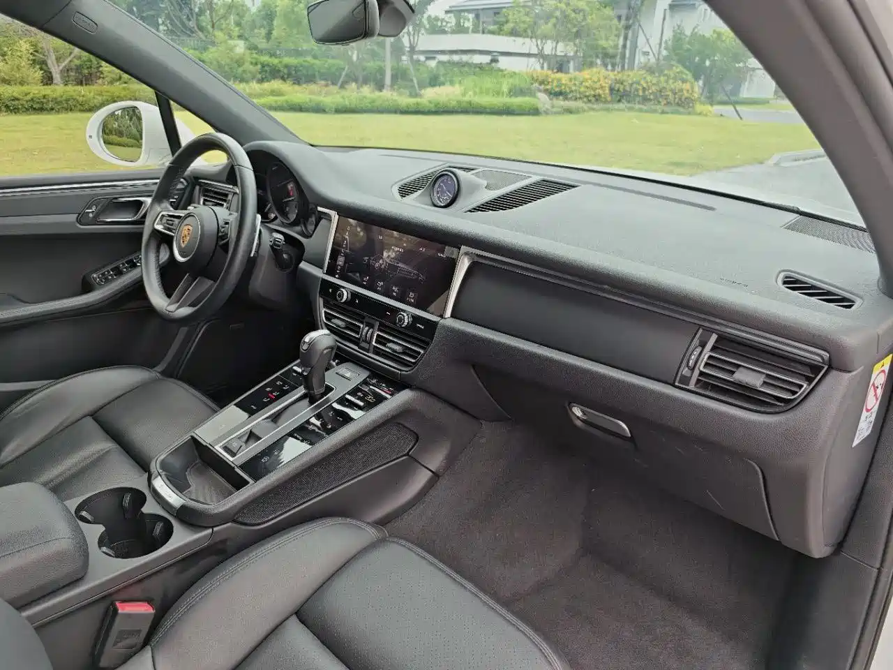 Porsche Macan 2022 Macan 2.0T фото 13