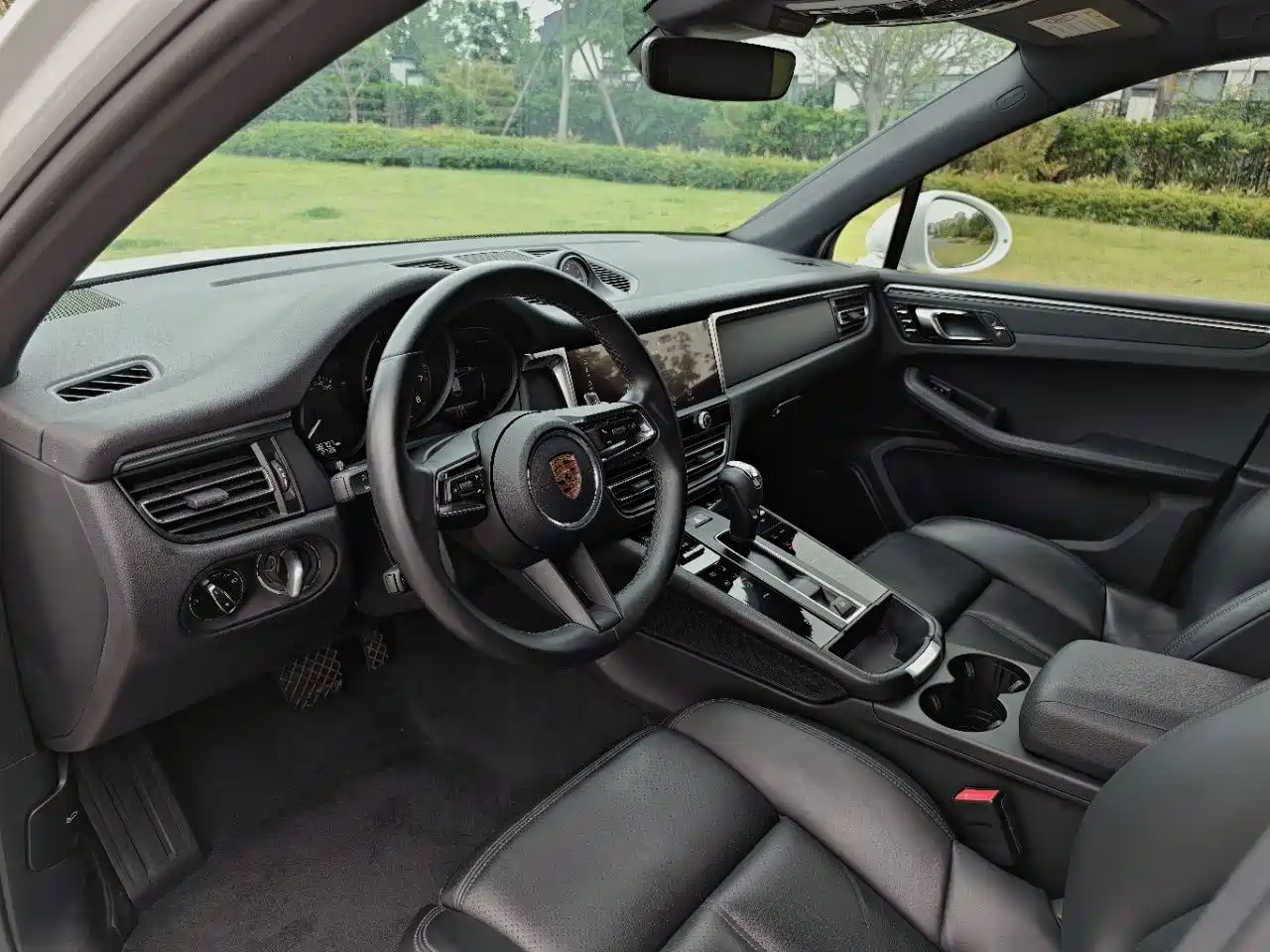 Porsche Macan 2022 Macan 2.0T фото 16