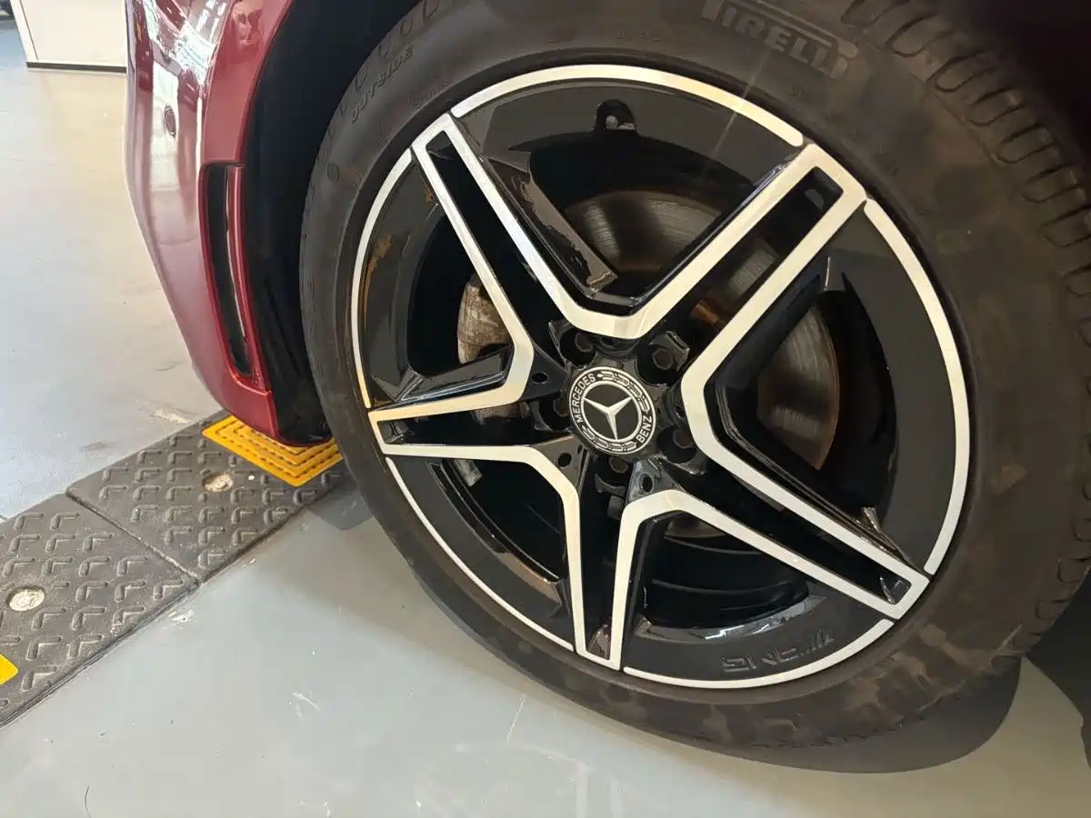 Mercedes-Benz A-Class 2019 A 200 L Sport Sedane Pioneer Special Edition фото 5